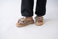 Sandalia Flora Beige